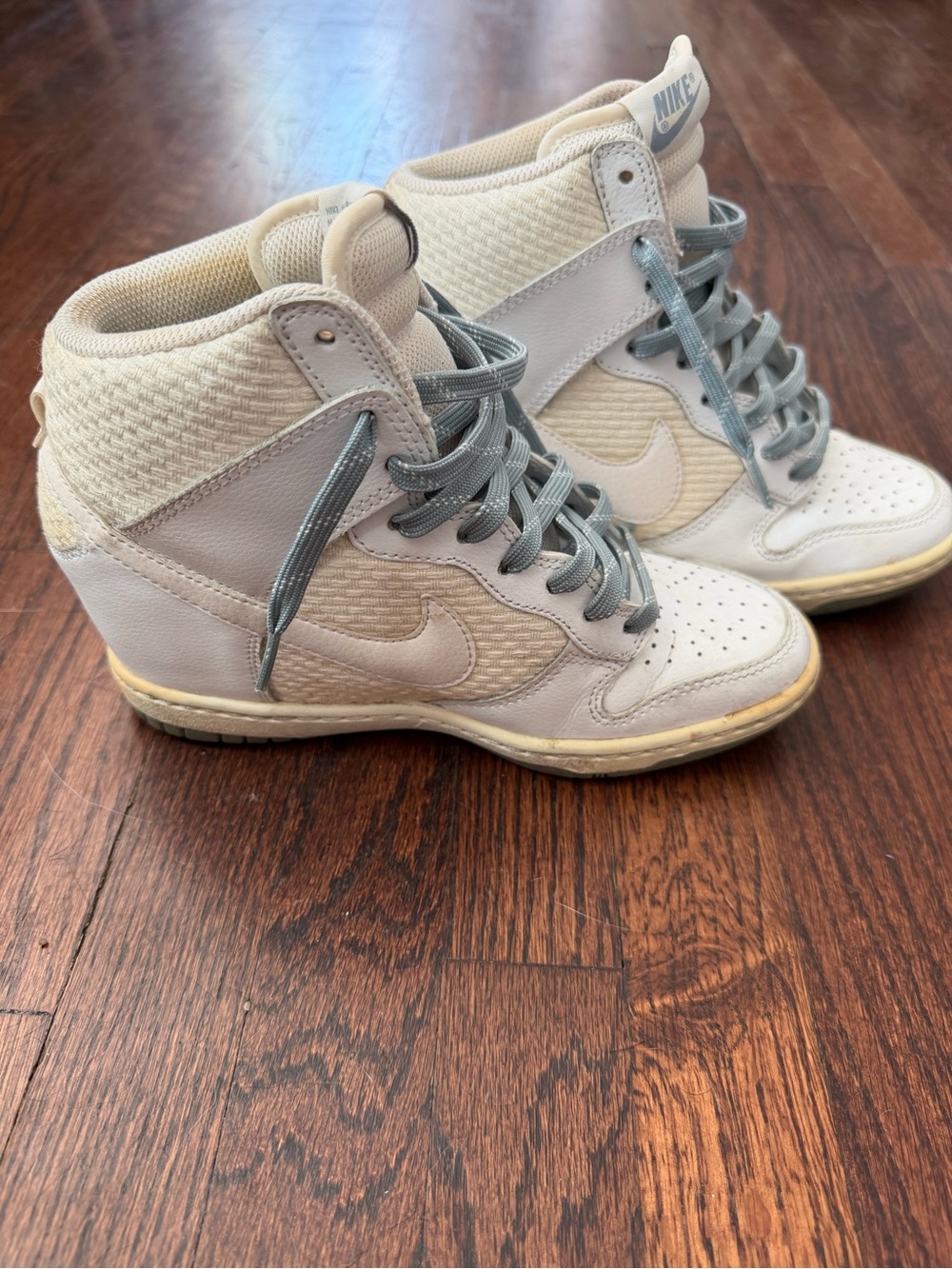 Nike Dunk Sky-Hi - Women’s Size 7
